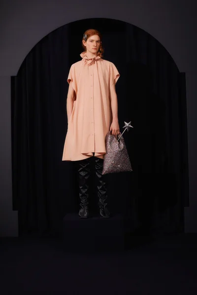Look 1